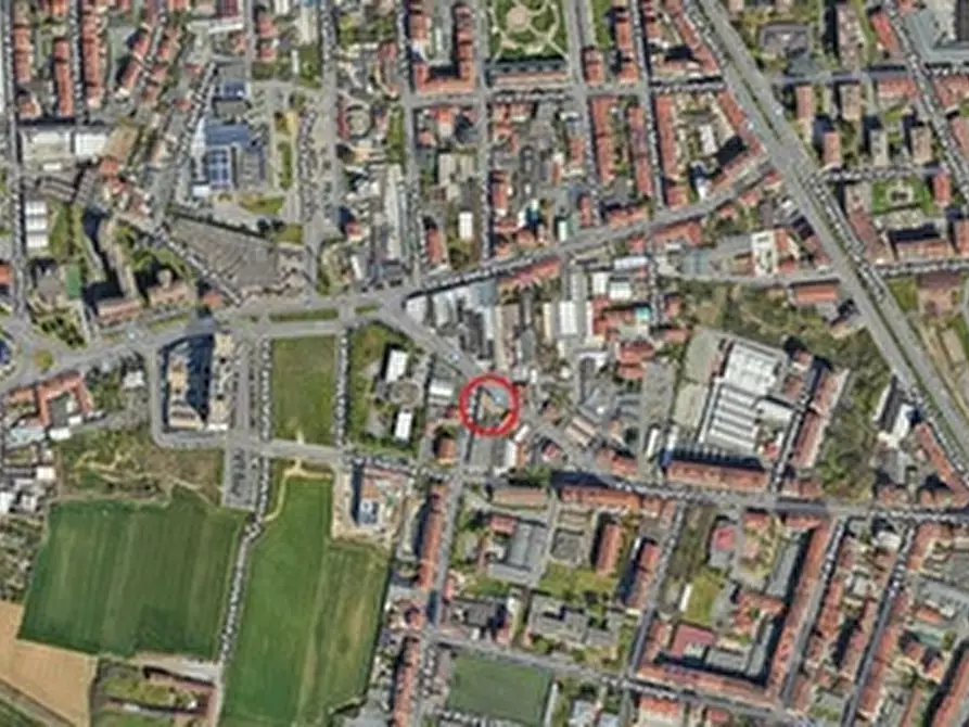 Immagine 13 di Laboratorio in vendita  a Torino