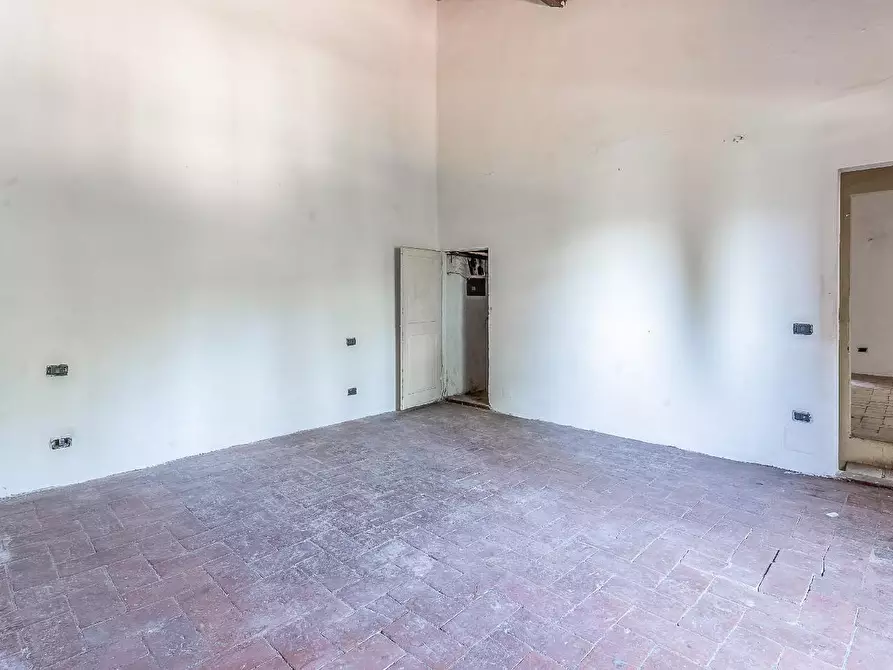 Immagine 27 di Rustico / casale in vendita  a Montespertoli