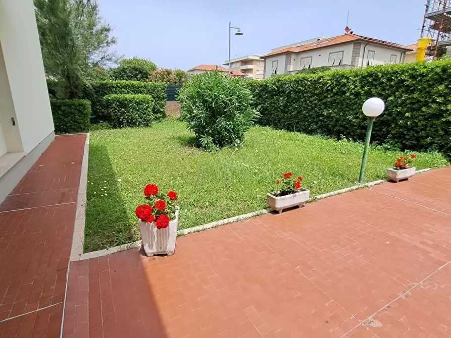 Immagine 2 di Appartamento in affitto  a Rosignano Marittimo