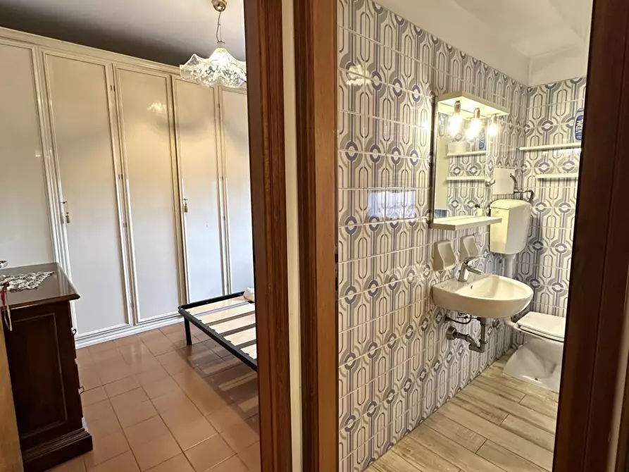 Immagine 13 di Appartamento in vendita  a Pontedera