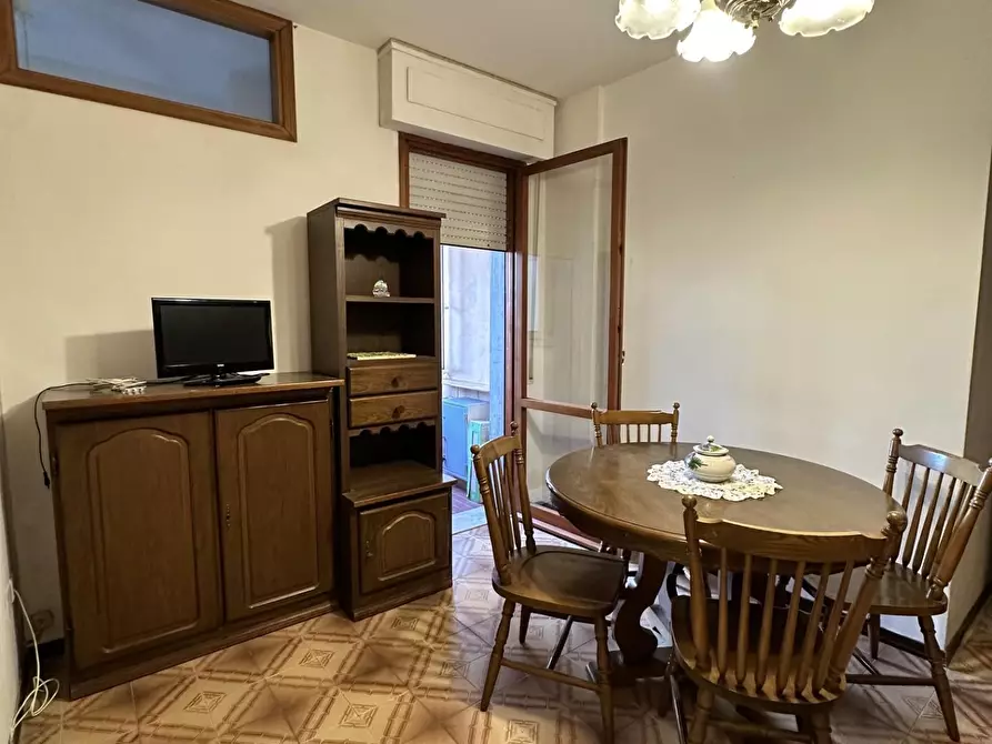 Immagine 8 di Appartamento in vendita  a Pontedera