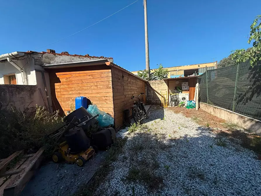 Immagine 14 di Terratetto in vendita  a Viareggio