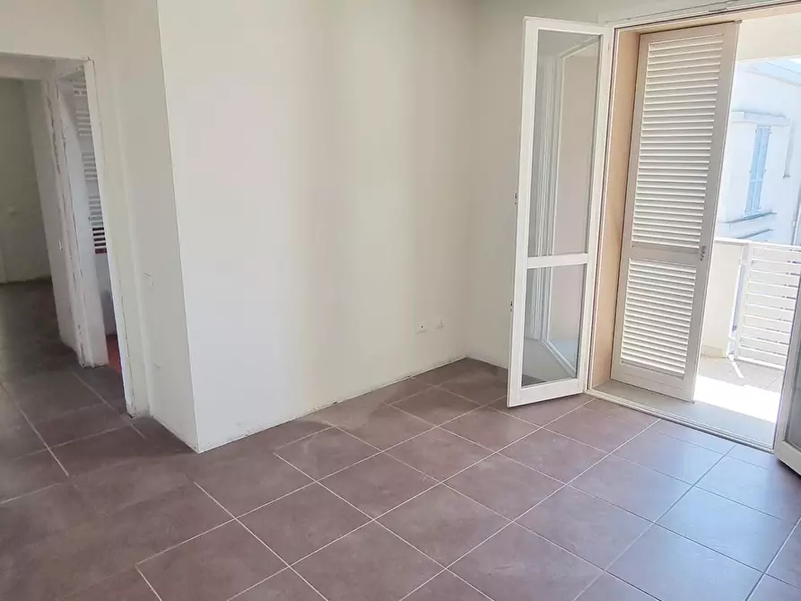 Immagine 12 di Mansarda in vendita  a Pontedera