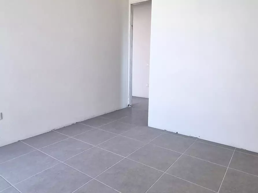 Immagine 10 di Mansarda in vendita  a Pontedera