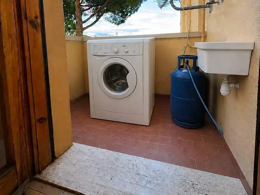 Immagine 14 di Appartamento in vendita  a Pisa