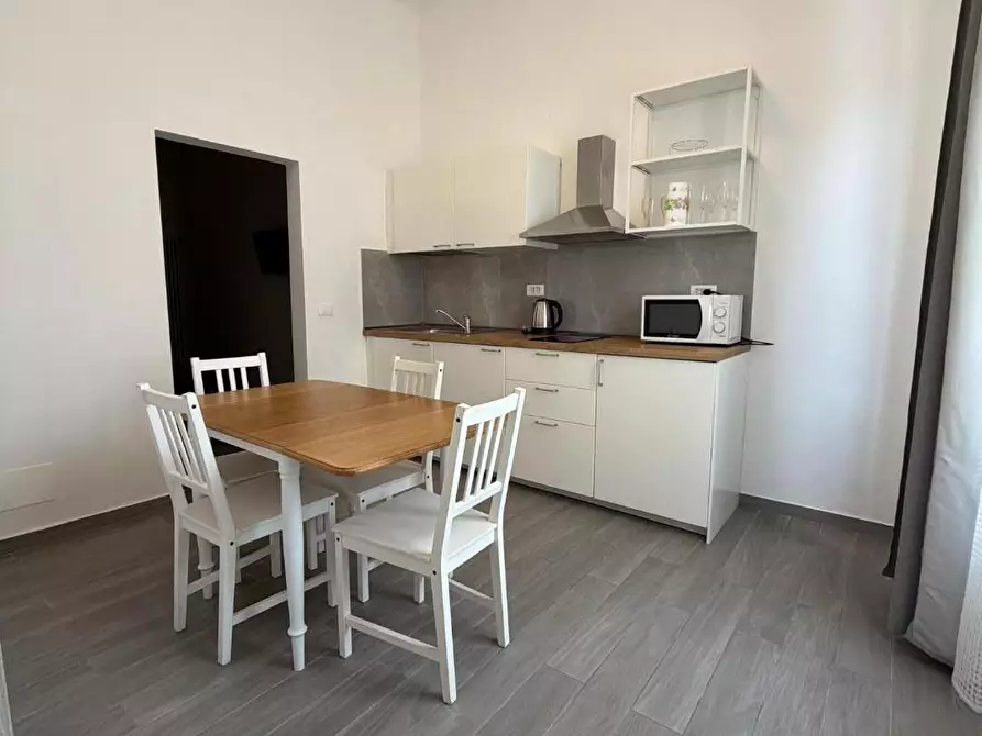 Immagine 5 di Appartamento in affitto  a Pisa