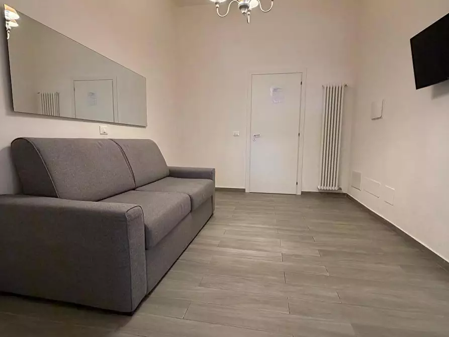 Immagine 2 di Appartamento in affitto  a Pisa