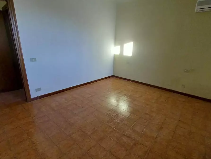 Immagine 14 di Terratetto in vendita  a Cascina