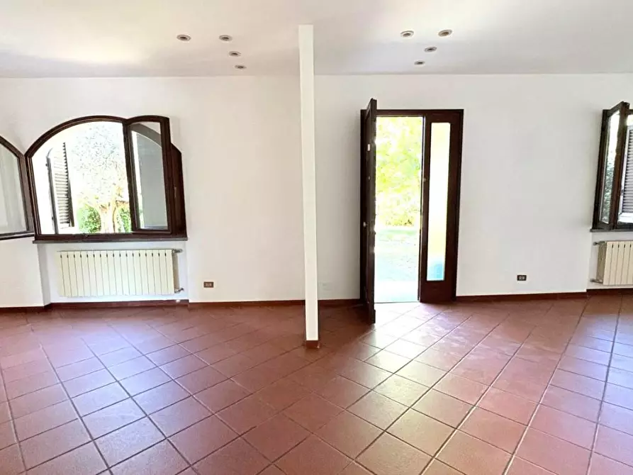 Immagine 4 di Villetta a schiera in vendita  a Lucca