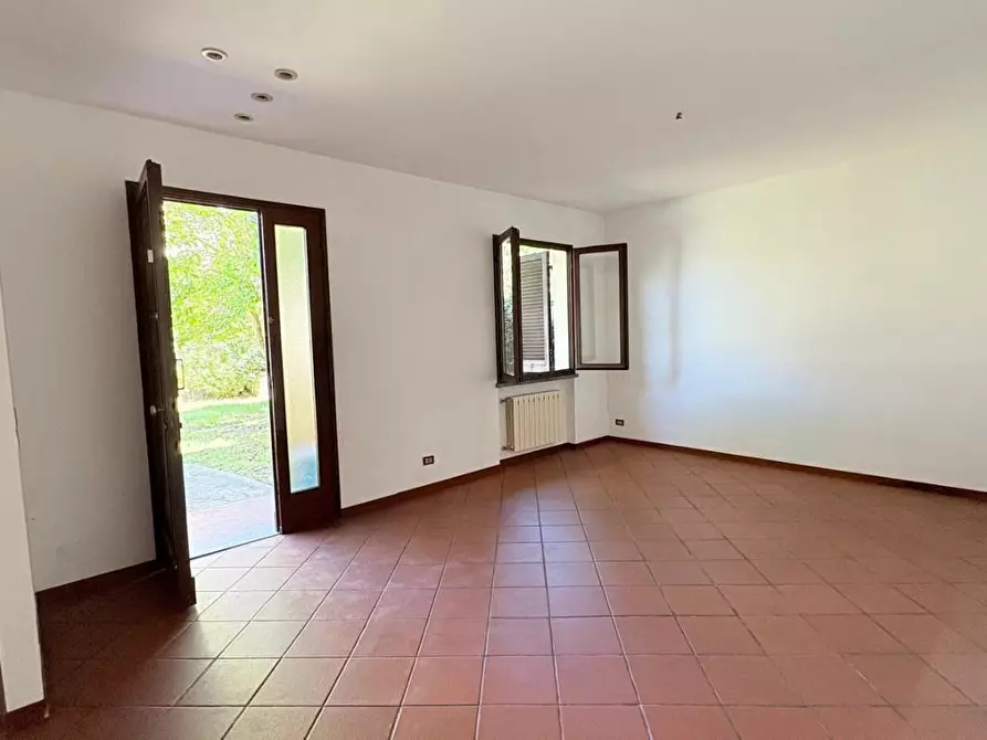 Immagine 6 di Villetta a schiera in vendita  a Lucca