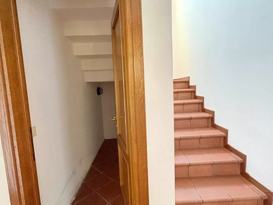 Immagine 22 di Villetta a schiera in vendita  a Lucca