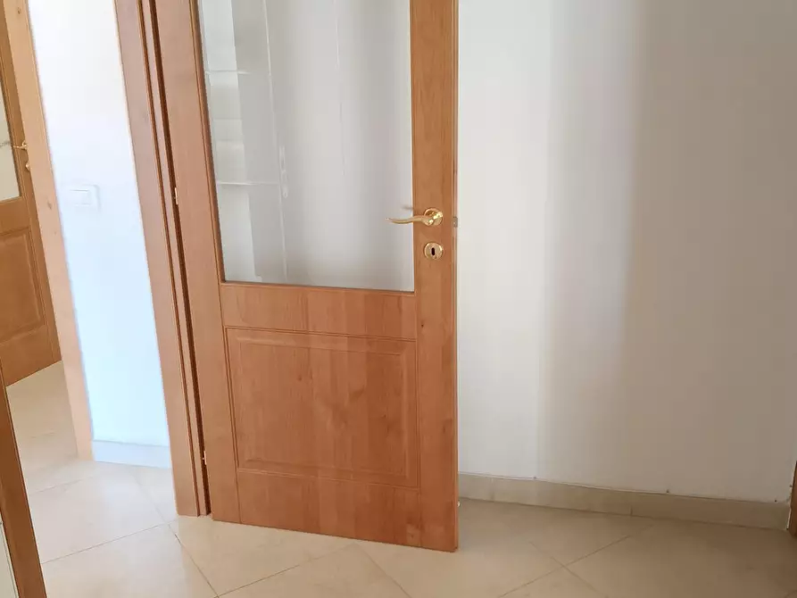Immagine 19 di Appartamento in vendita  a Massa