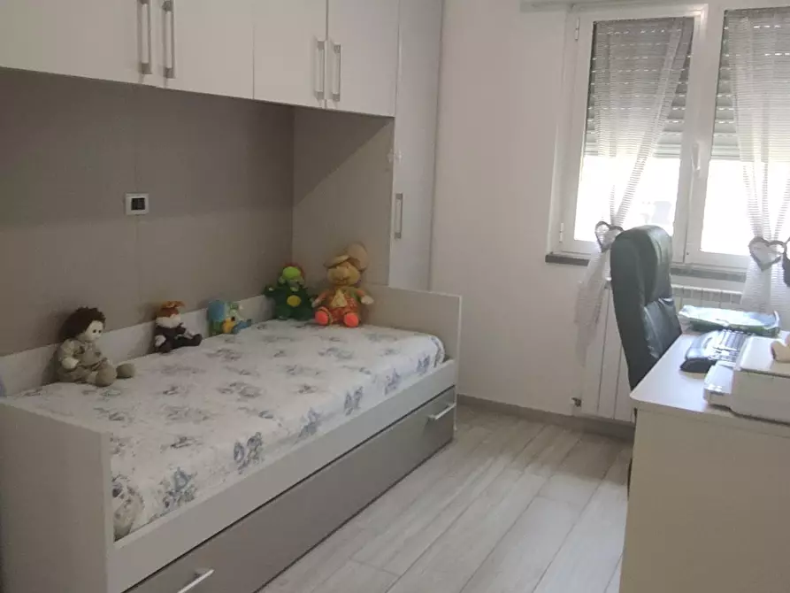 Immagine 8 di Casa indipendente in vendita  a Massa