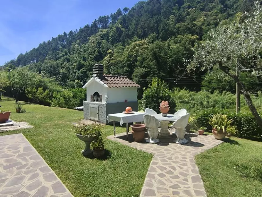 Immagine 23 di Casa indipendente in vendita  a Massa