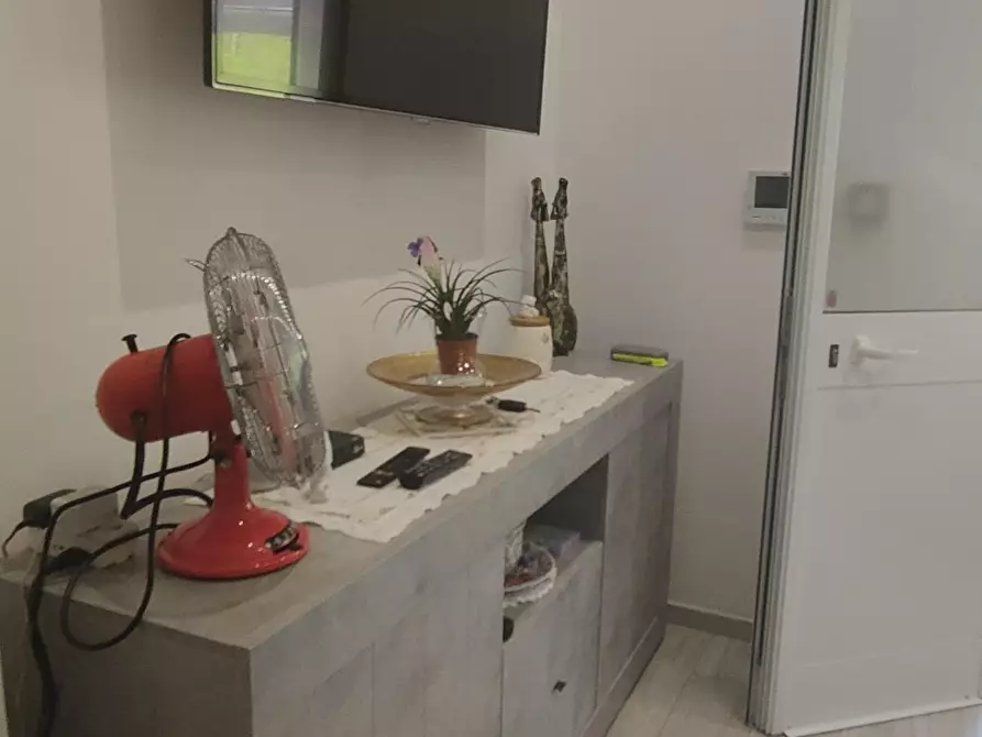 Immagine 13 di Casa indipendente in vendita  a Massa