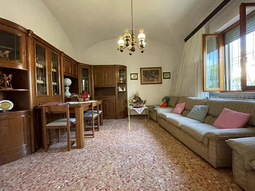 Immagine 1 di Terratetto in vendita  a Montopoli In Val D'arno