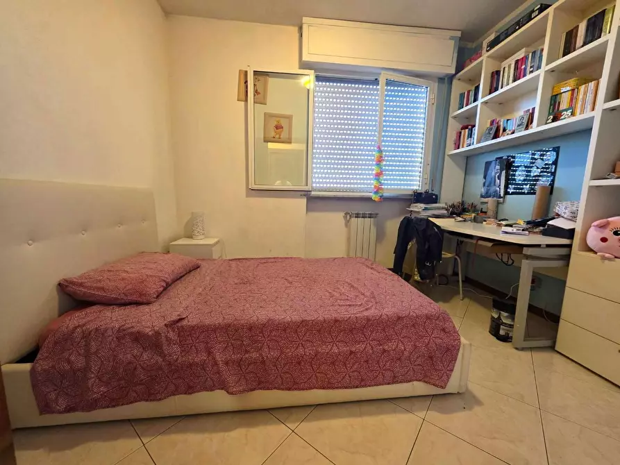 Immagine 16 di Appartamento in vendita  a Montignoso