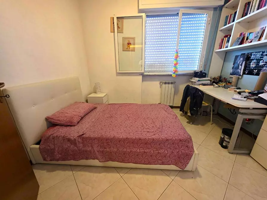 Immagine 18 di Appartamento in vendita  a Montignoso
