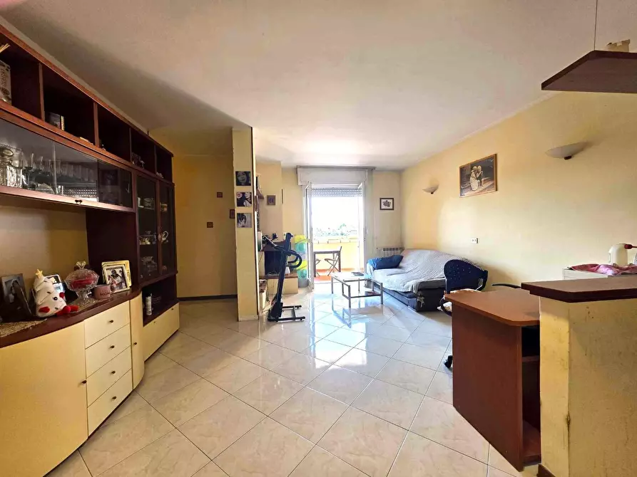 Immagine 2 di Appartamento in vendita  a Montignoso