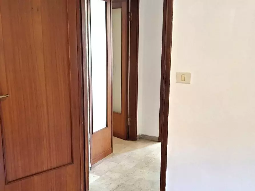 Immagine 14 di Appartamento in vendita  a Livorno