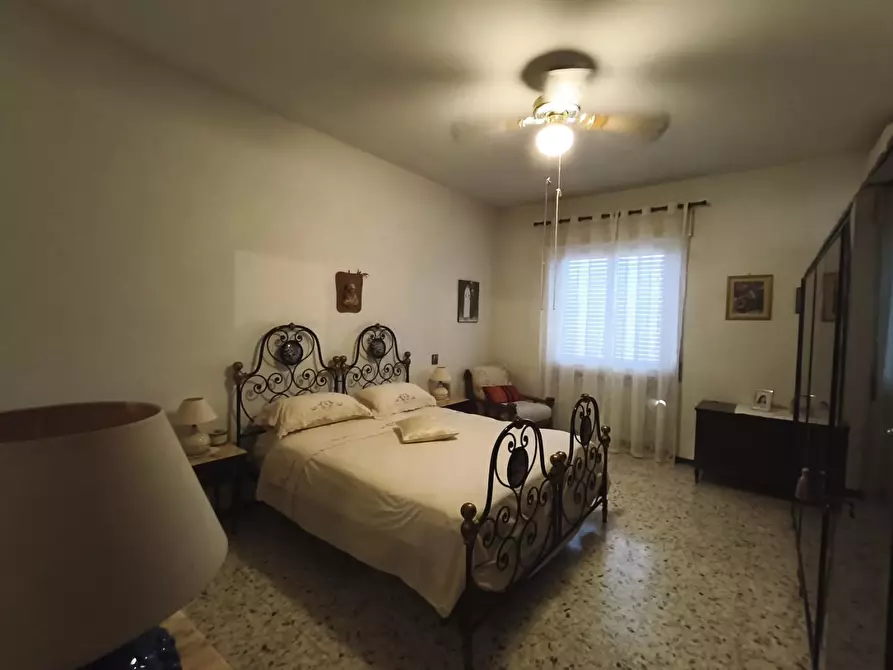 Immagine 12 di Appartamento in vendita  a Grosseto