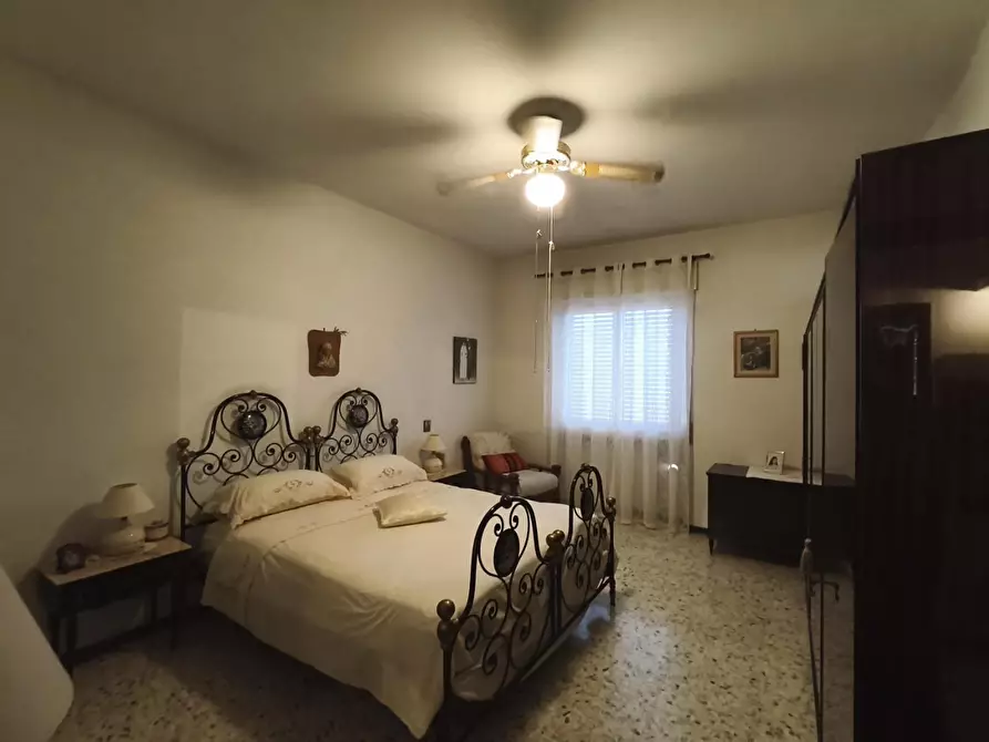 Immagine 13 di Appartamento in vendita  a Grosseto