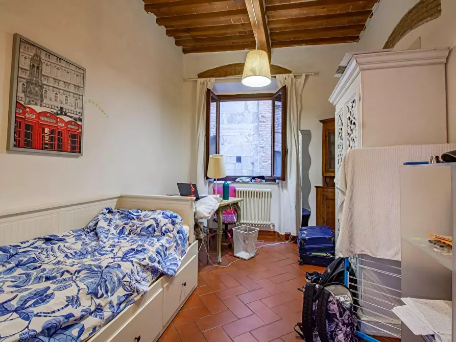 Immagine 11 di Appartamento in vendita  a Pisa