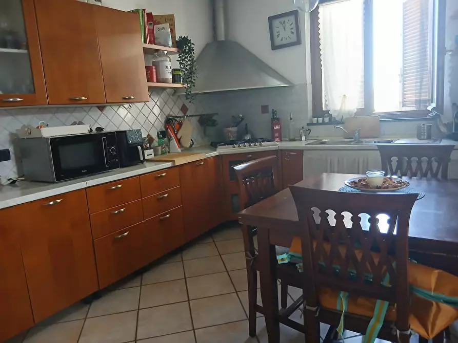 Immagine 33 di Appartamento in vendita  a Massa