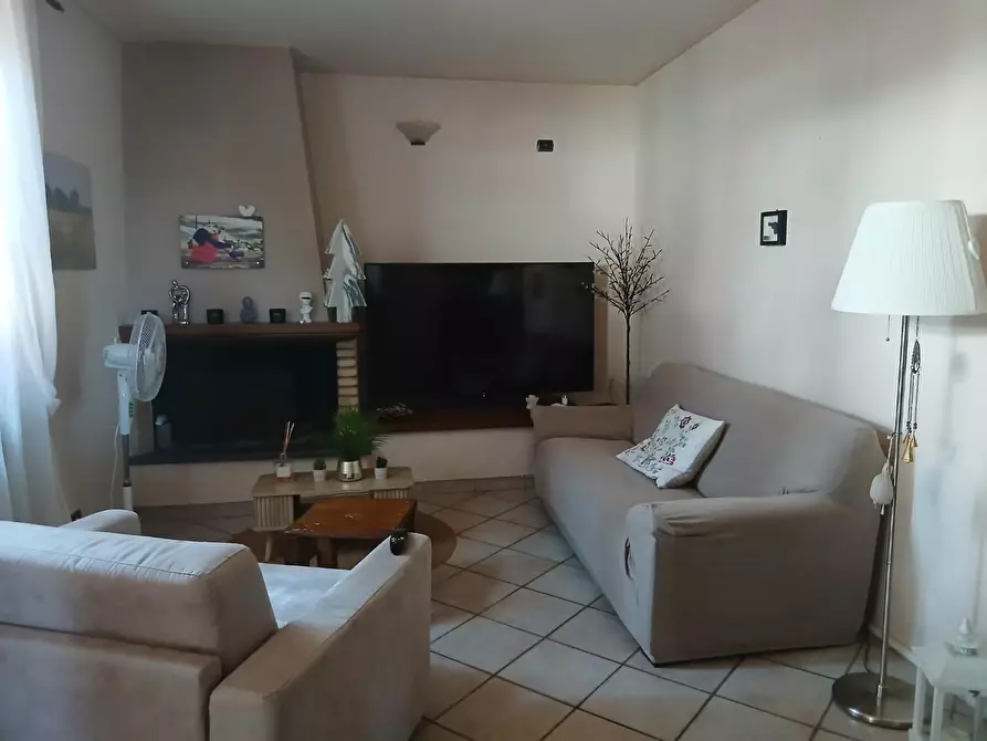Immagine 35 di Appartamento in vendita  a Massa