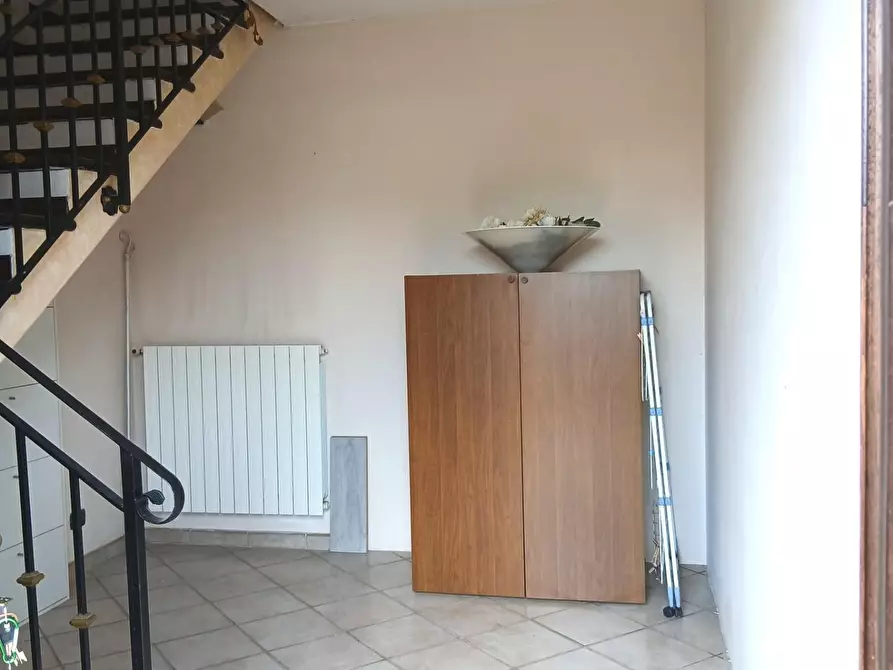 Immagine 8 di Appartamento in vendita  a Massa