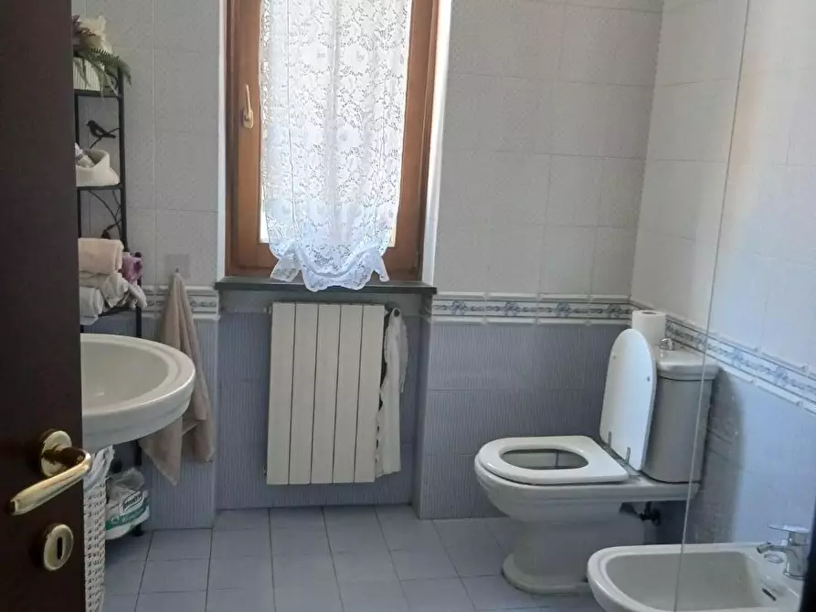 Immagine 42 di Appartamento in vendita  a Massa