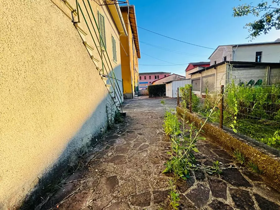 Immagine 28 di Casa indipendente in vendita  a Santa Croce Sull'arno