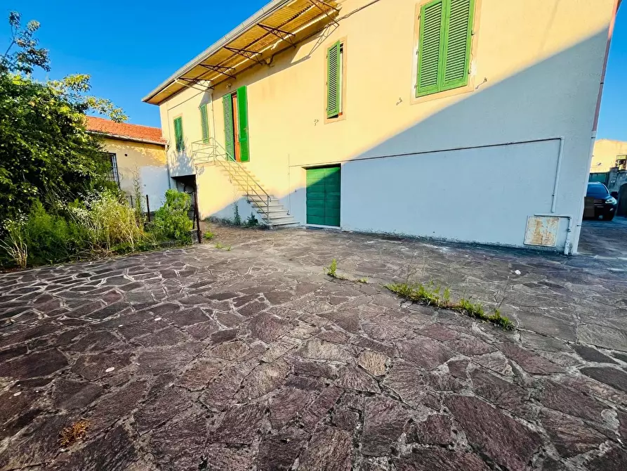 Immagine 25 di Casa indipendente in vendita  a Santa Croce Sull'arno