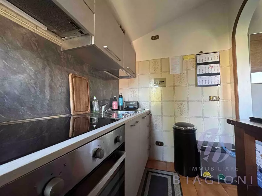 Immagine 16 di Casa bifamiliare in vendita  a Camaiore