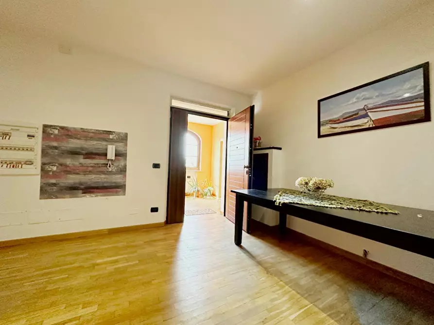 Immagine 16 di Palazzo in vendita  a Altopascio