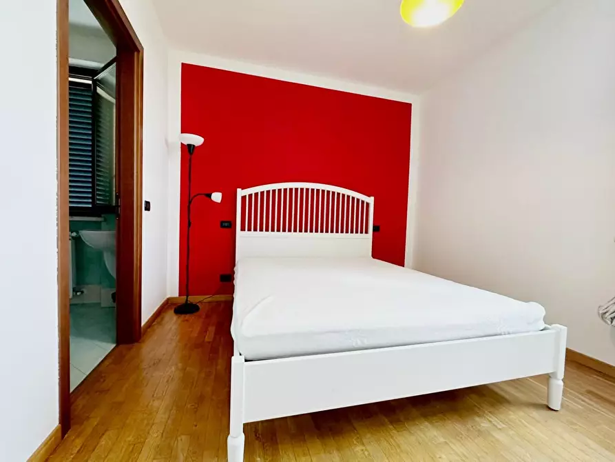 Immagine 13 di Palazzo in vendita  a Altopascio