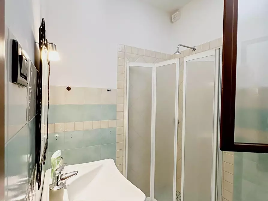 Immagine 9 di Palazzo in vendita  a Altopascio