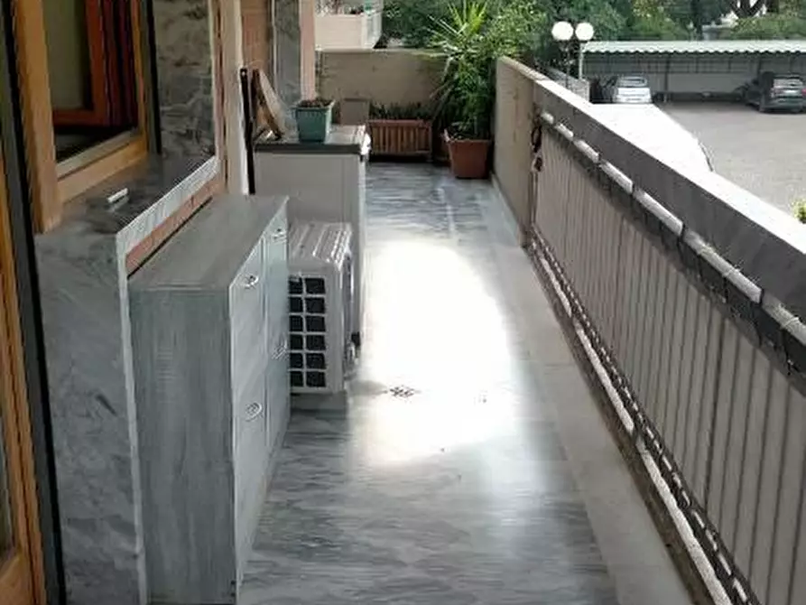 Immagine 5 di Appartamento in vendita  a Carrara