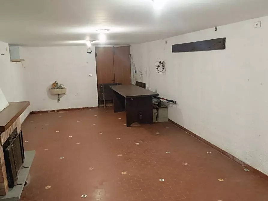 Immagine 33 di Villa in vendita  a Livorno