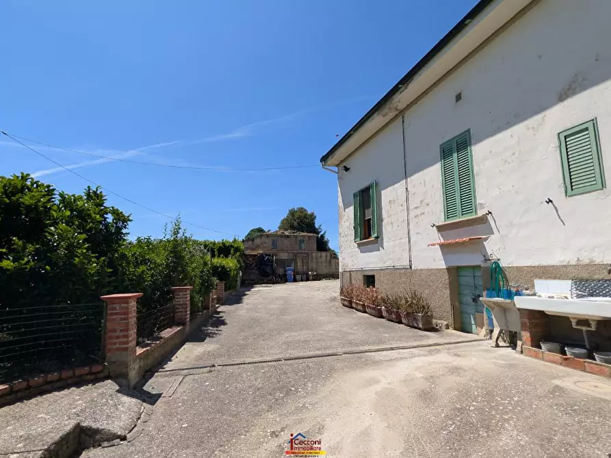 Immagine 3 di Casa indipendente in vendita  a Cerreto Guidi