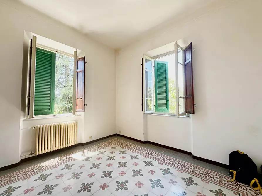 Immagine 3 di Appartamento in vendita  a Lucca