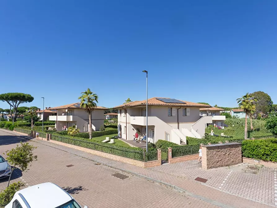 Immagine 4 di Appartamento in vendita  a Castagneto Carducci