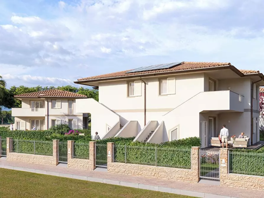 Immagine 16 di Appartamento in vendita  a Castagneto Carducci