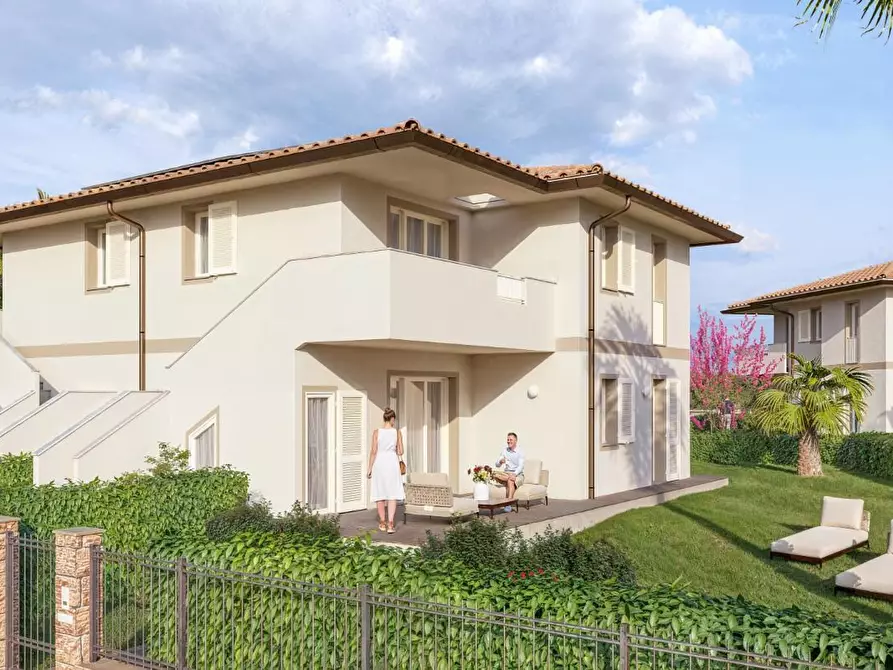 Immagine 14 di Appartamento in vendita  a Castagneto Carducci