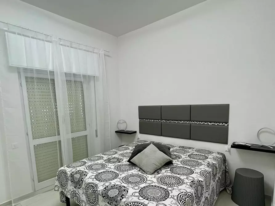 Immagine 13 di Appartamento in vendita  a Carrara