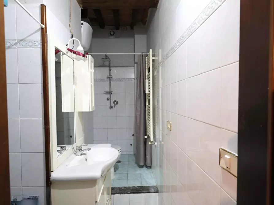 Immagine 11 di Appartamento in affitto  a Fauglia