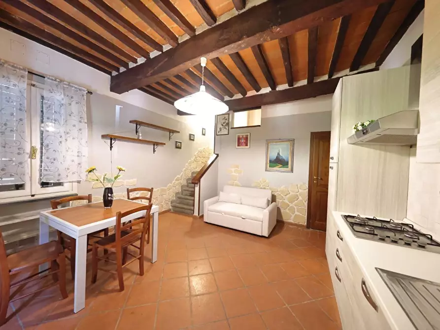 Immagine 2 di Appartamento in affitto  a Fauglia