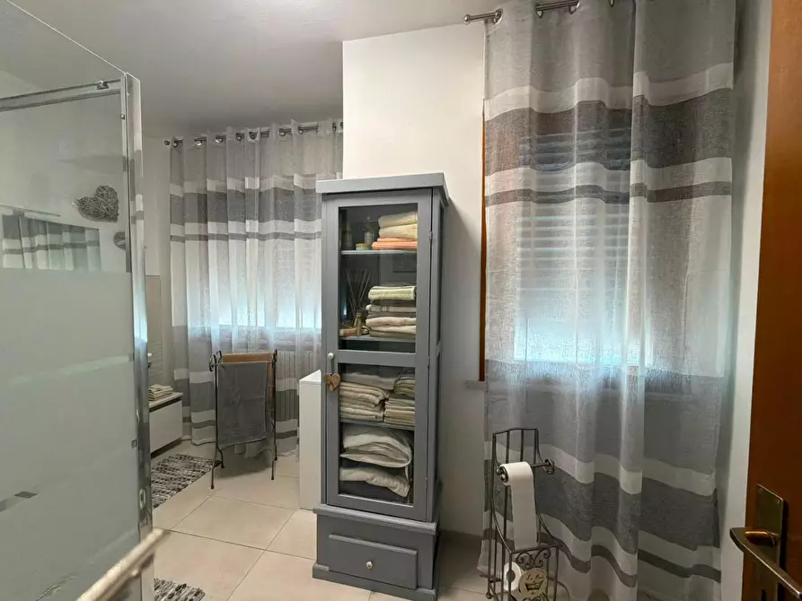 Immagine 11 di Appartamento in vendita  a Licciana Nardi