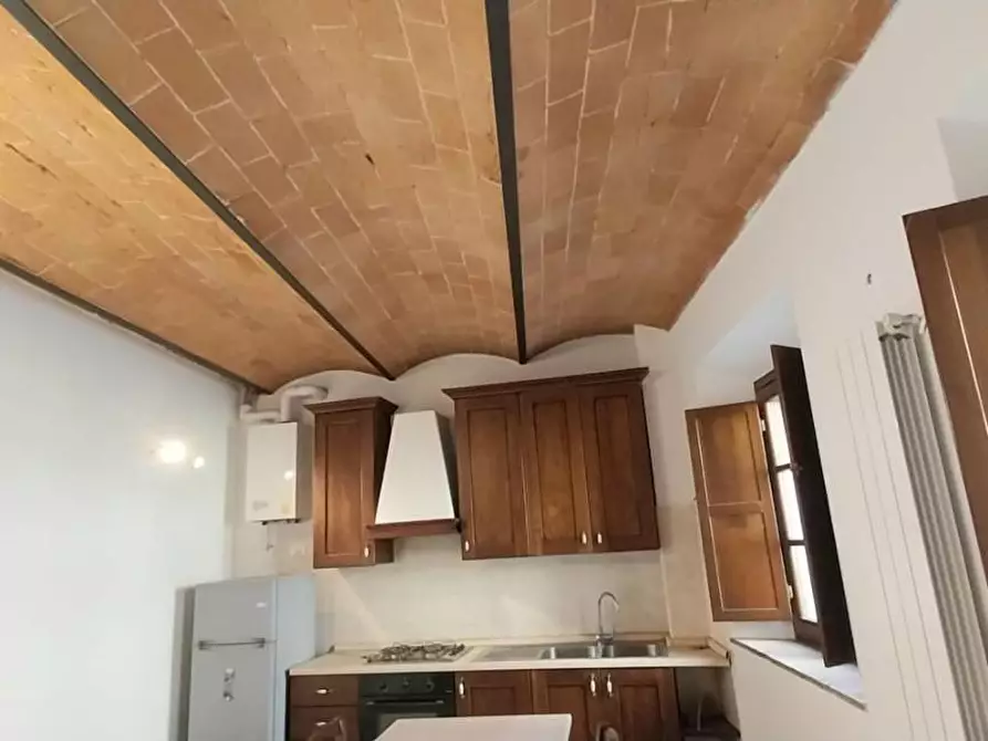 Immagine 2 di Appartamento in affitto  a Calci