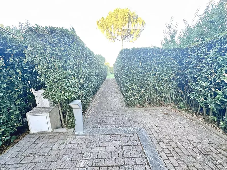 Immagine 40 di Terratetto in vendita  a Lastra A Signa